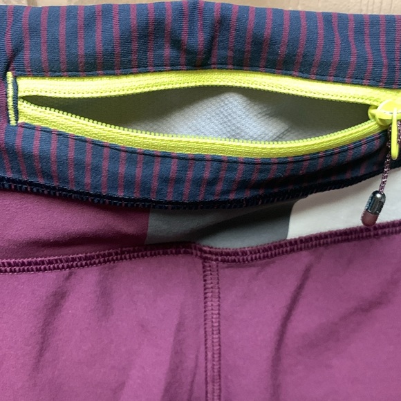 Lululemon Shorts - Picture 13 of 13